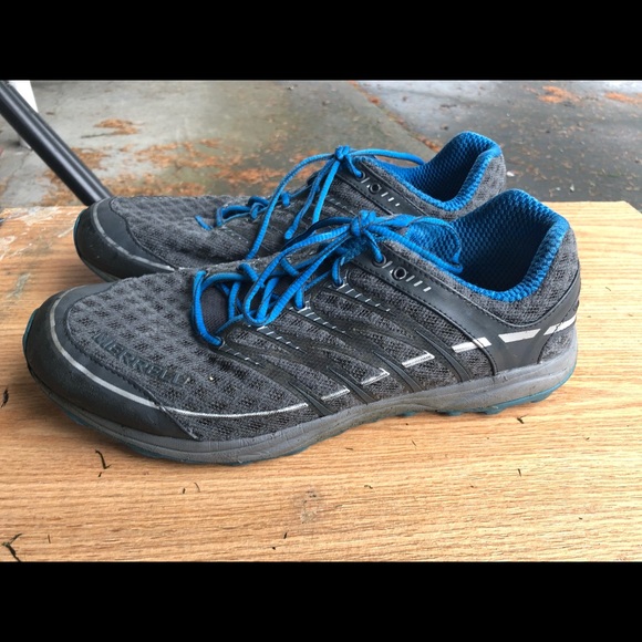 merrell black sneakers